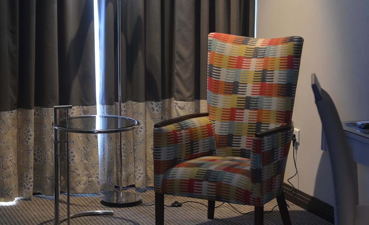 Regent Hotel City ハボローネ エクステリア 写真