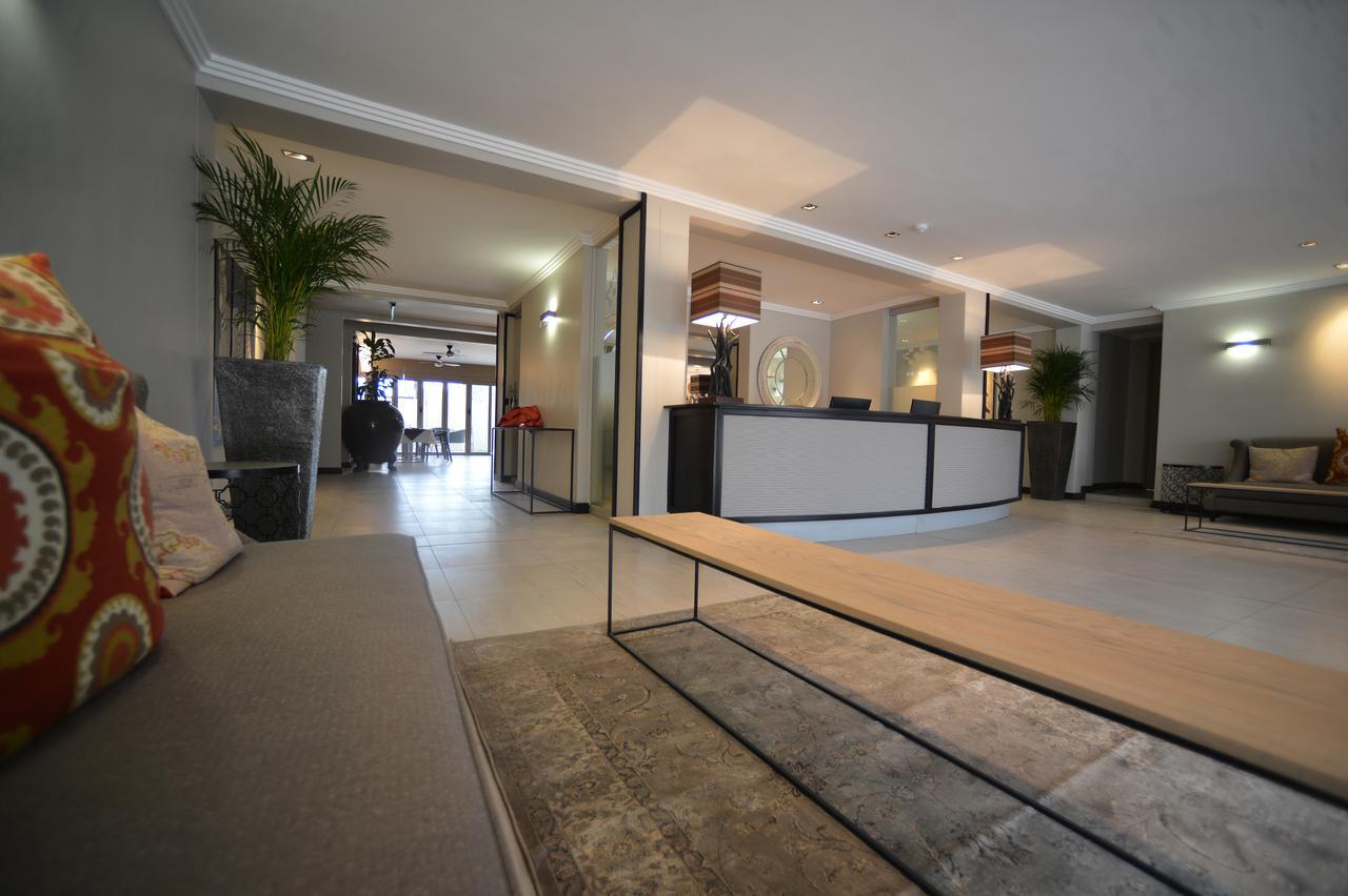 Regent Hotel City ハボローネ エクステリア 写真